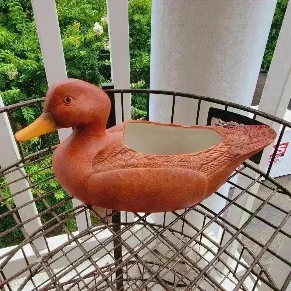 Vintage 1989 Duck Porcelain Bisque Planter Wood Look F.T.D.A. Made In Taiwan - Picture 11 of 12